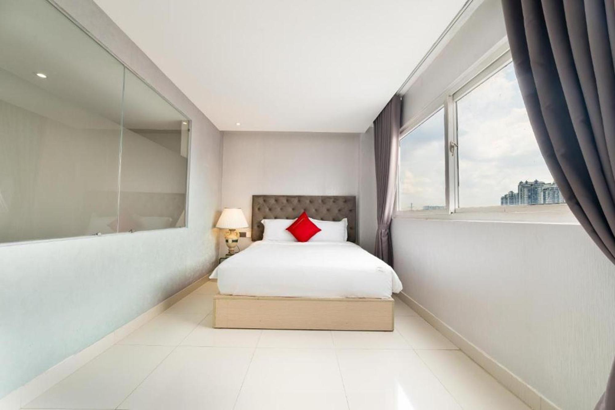 Collection O Sunshine Garden Hotel - Near Secc Cidade de Ho Chi Minh Exterior foto